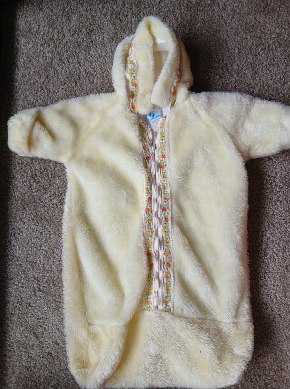 Vintage Plush Hooded Infant Bunting in Pale Yellow with Embroidery